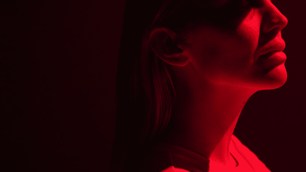 How to Use Red Light Therapy for Longevity