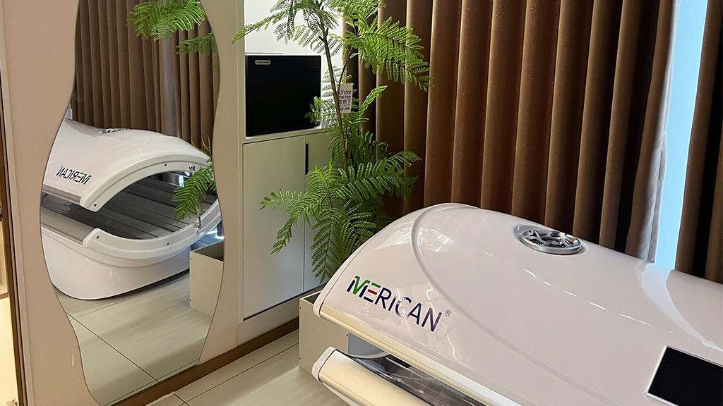 سرير العلاج بالضوء الأحمر الأمريكي M4N