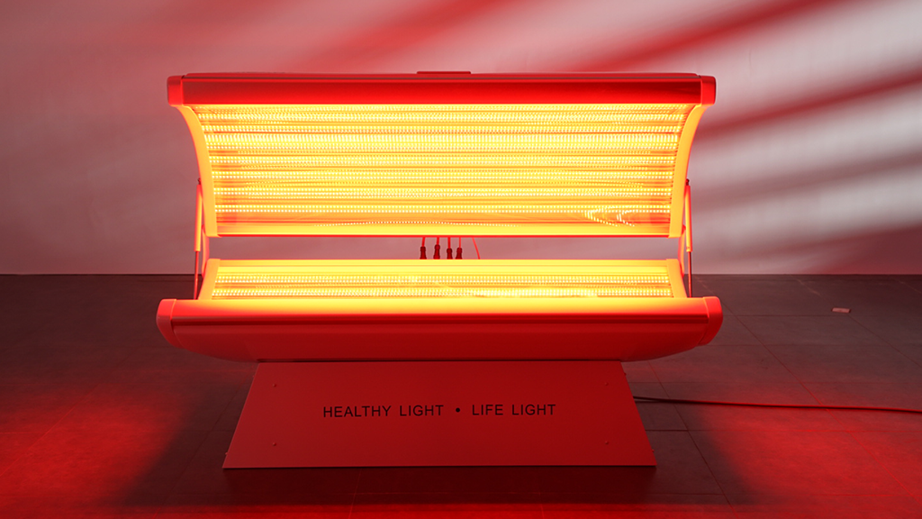 m4 red light bed